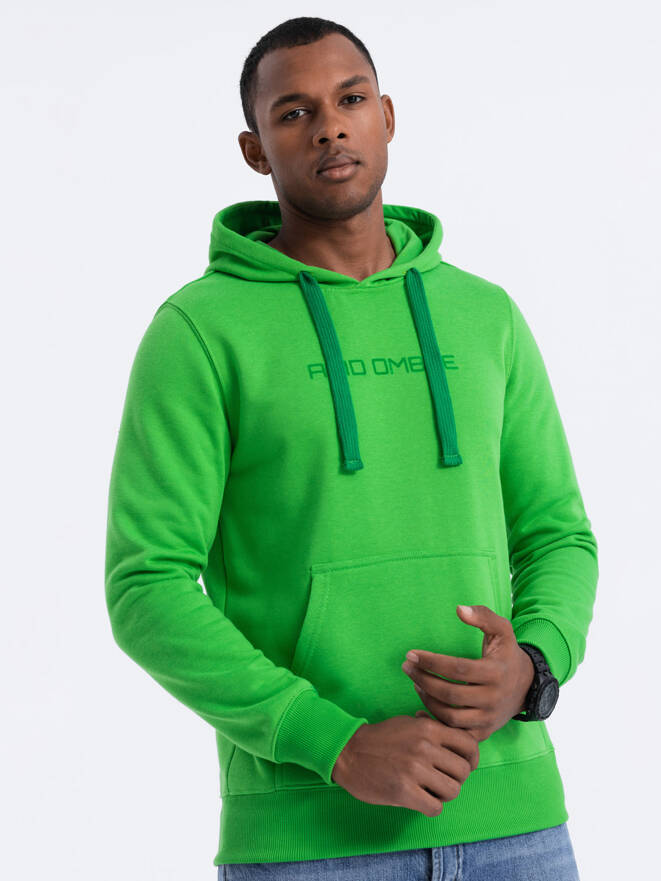 Vyriškas džemperis su gobtuvu ir atspaudu - žalia B1351