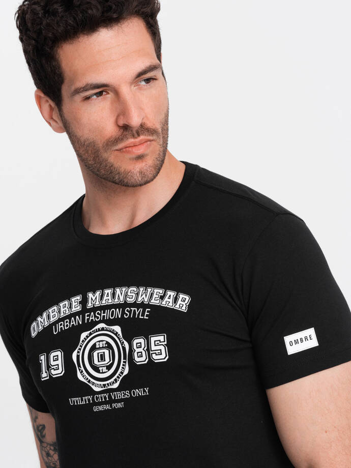 Vyriški marškinėliai su spauda - juodi V2 OM-TSPT-0137