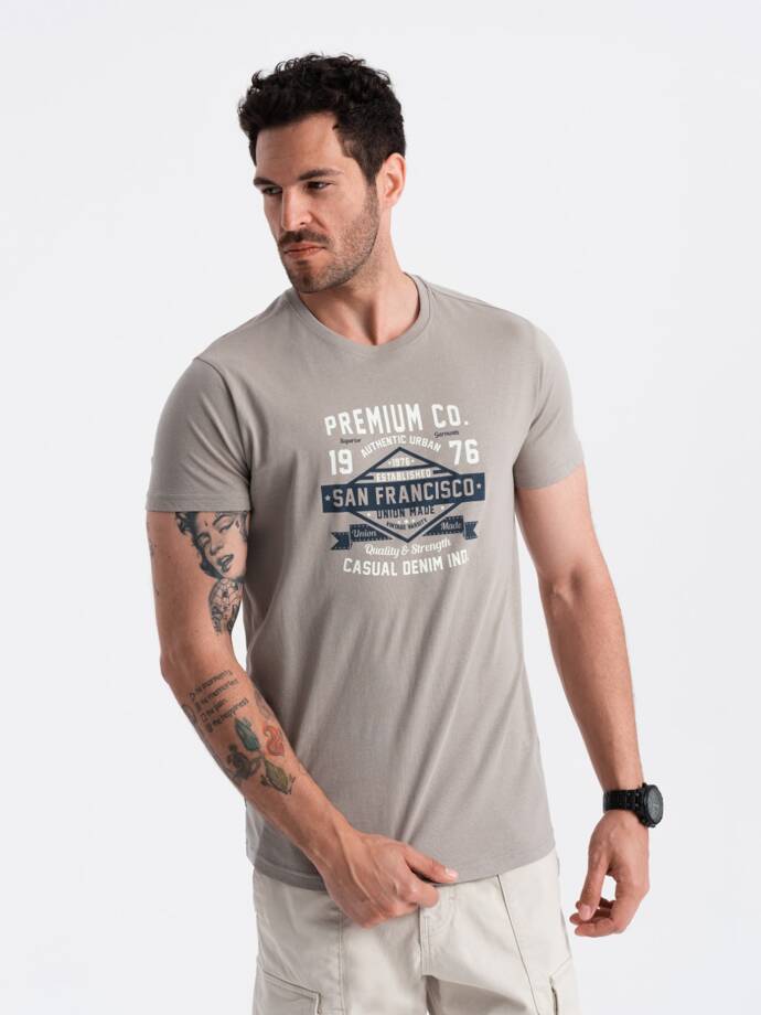 Vyriški medvilniniai marškinėliai su San Francisko spauda - pelenų spalvos V4 OM-TSPT-0120